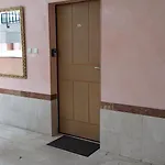 Apartmán 3-bedroom In Town Square Vratislav