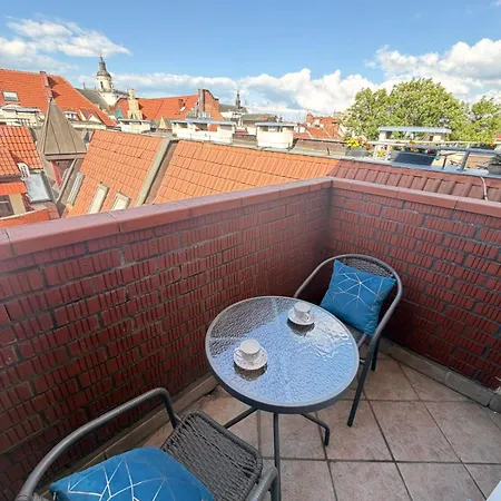 3-bedroom In Town Square Appartement *